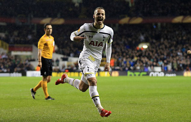 萨拉赫拒道歉，与利物浦彻底闹翻！周末告别战继续被弃用，沙特豪门有意（萨拉赫拒绝道歉，疑与利物浦彻底决裂；周末告别战或再遭弃用，沙特豪门有意引进）