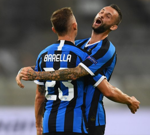 德甲战报：霍诺拉特体毛越位进球被吹，门兴0-0闷平RB莱比锡（德甲速递：霍诺拉特发丝级越位致进球无效，门兴与RB莱比锡互交白卷）