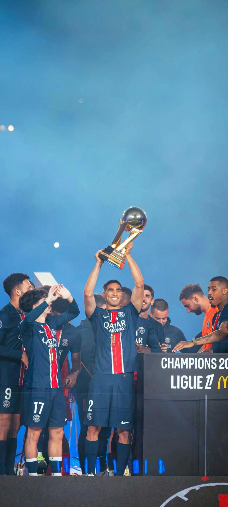 皇马维尼修斯关键进球锁定胜利