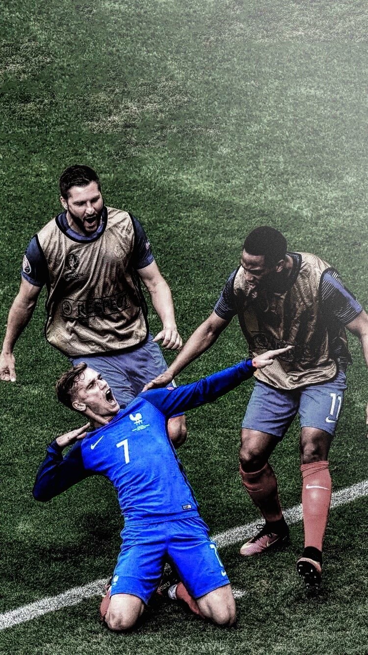 罗马诺：霍尔将在周二进行体检，转会费为2500万+400万英镑