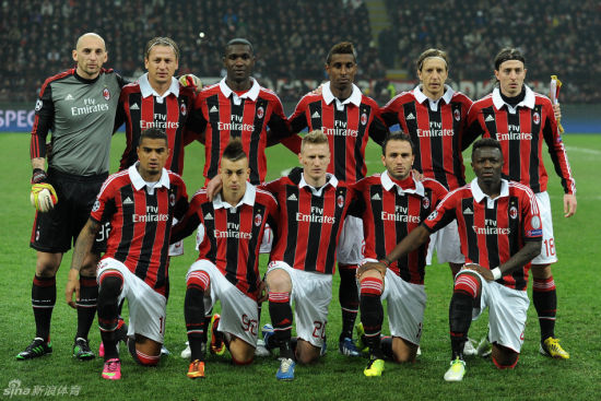 40岁前曼城队长费尔南迪尼奥自宣退役，球员生涯23年赢得30冠