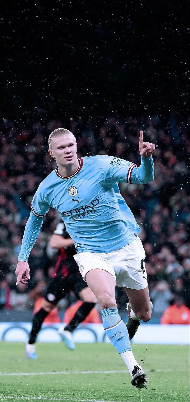 拜仁在联赛71次战胜斯图加特，创造德甲最多胜场纪录（拜仁对斯图加特联赛第71胜，刷新德甲胜场纪录）