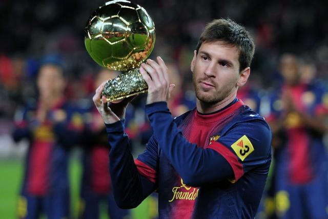 2.53米！麦克托米奈超C罗、奥纳丘，创最高高度倒钩进球（2.53米！麦克托米奈超越C罗和奥纳丘，刷新倒钩破门最高高度纪录）