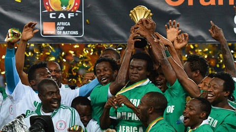 🧤以父之名，浅浅过个诞辰日~🎂今天是科贝尔的28...