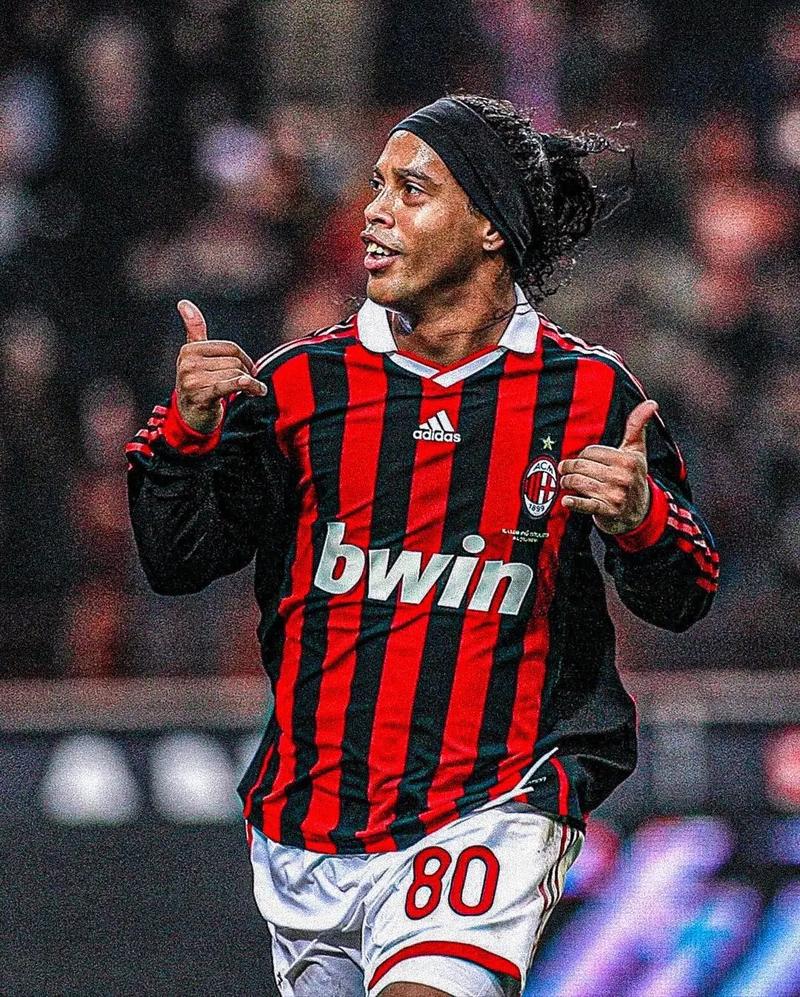 每体：埃里克·加西亚是弗利克麾下唯一全勤的“万能钥匙”（每体：埃里克·加西亚是弗利克手下唯一场场出战的多面手）