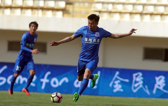 官方：诺丁汉森林第25、26轮比赛改期，对手利兹联与狼队（官方消息：诺丁汉森林25、26轮赛程调整，将对阵利兹联与狼队）