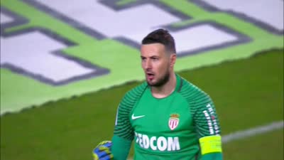 篮球火箭头号得分手连续两场低迷