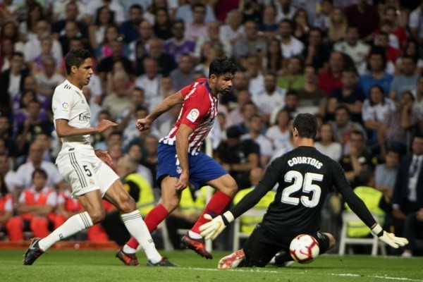 卡恩：近13个赛季德甲拜仁12次夺冠，从长远看这是不健康的（卡恩：拜仁近13季12冠，长期一家独大不利德甲健康）