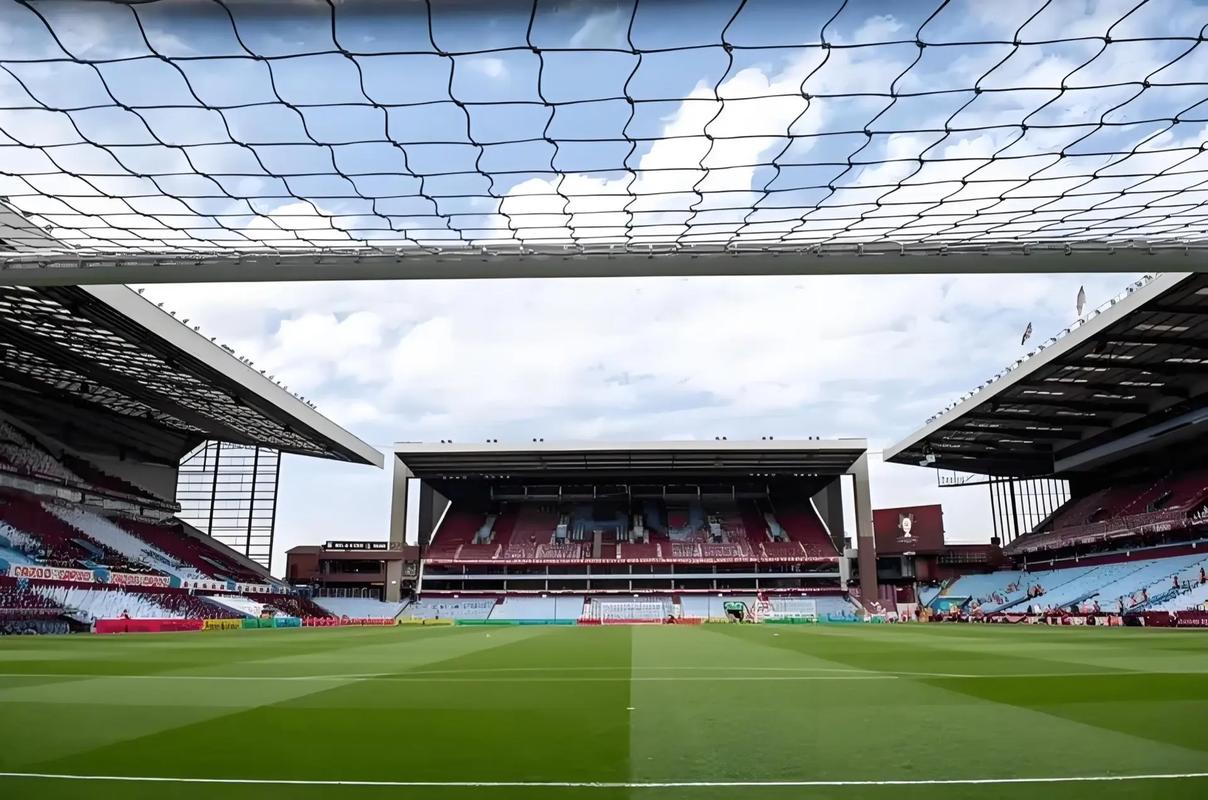 足球意甲豪门高层内讧传闻升温（意甲豪门高层内讧传闻加剧）