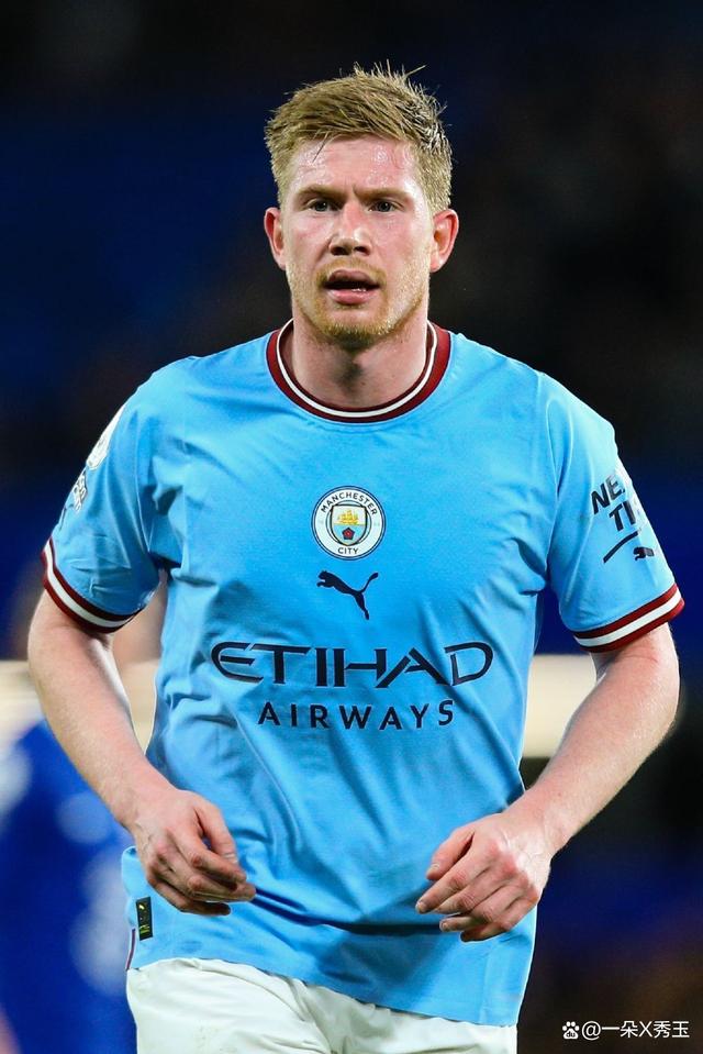 2025／26赛季英超：曼联报价安德森6000万镑，诺丁汉森林直接翻倍叫价1.2亿镑（2025／26英超：曼联6000万英镑求购安德森，诺丁汉森林要价升至1.2亿英镑）