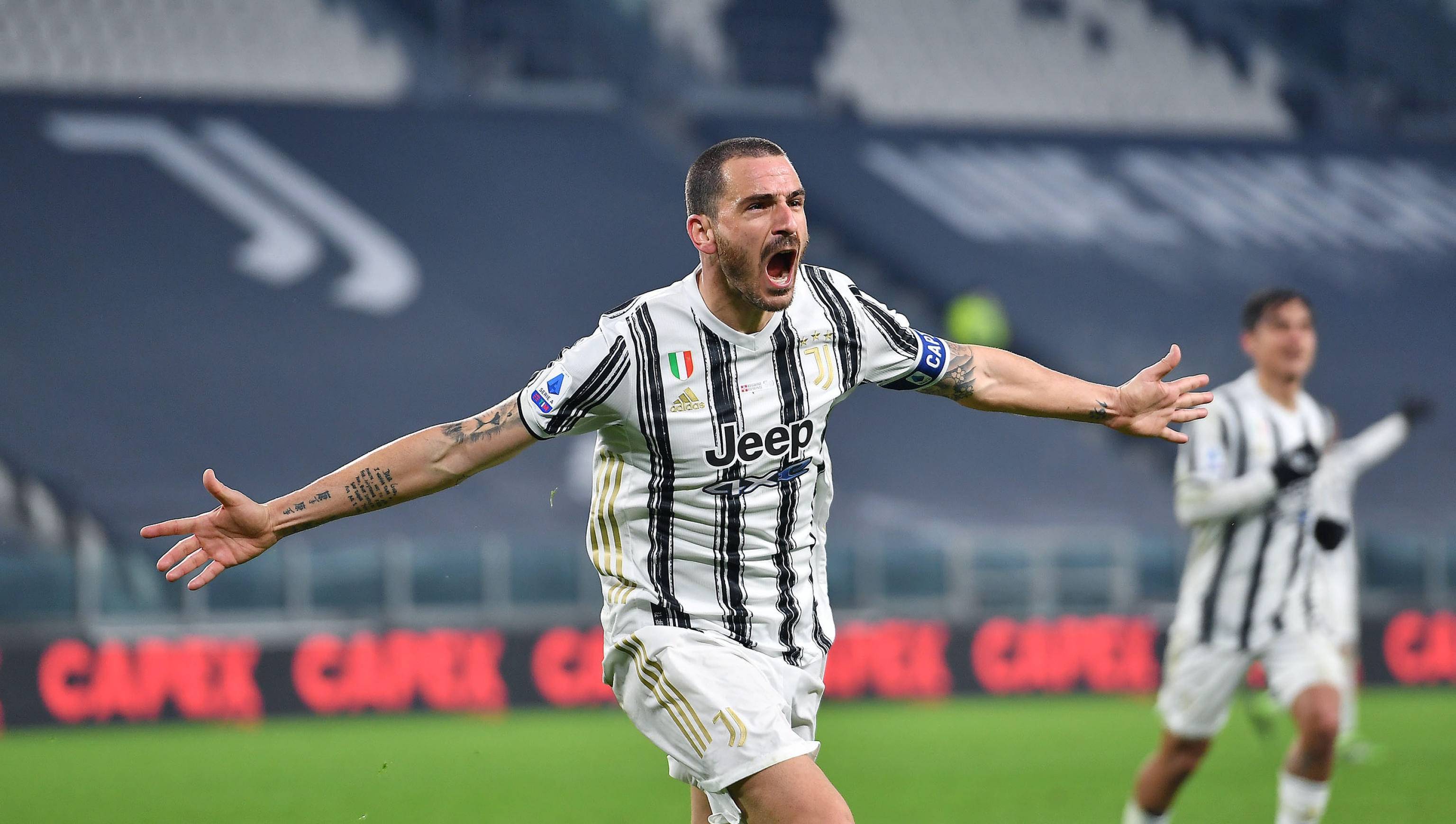 太阳报：巴萨想签15岁新星加布里埃尔，但曼联有信心留下他